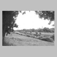 111-1061 Das Gelaende in Wehlau an der Alle, auf dem bis 1945 das Saegewerk stand.jpg